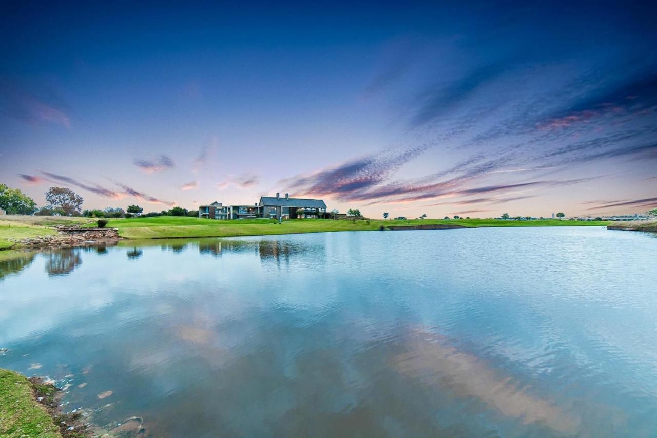 The Serengeti Lodge Kempton Park Exterior photo
