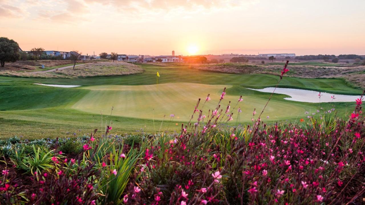 The Serengeti Lodge Kempton Park Exterior photo